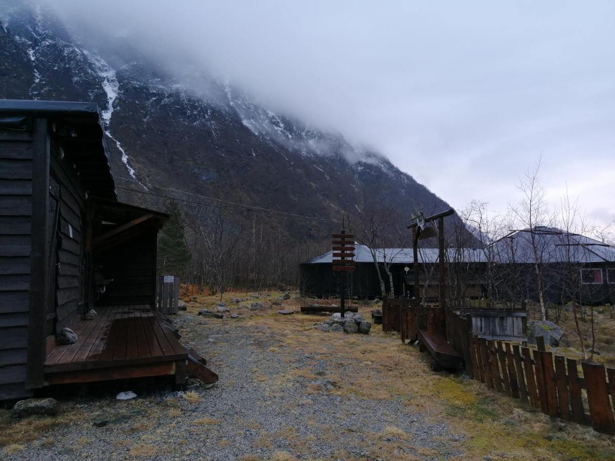 Hardanger Basecamp Hostel Osa Ngoại thất bức ảnh