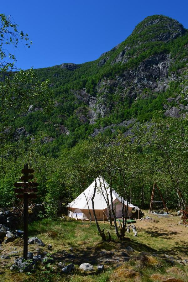 Hardanger Basecamp Hostel Osa Ngoại thất bức ảnh