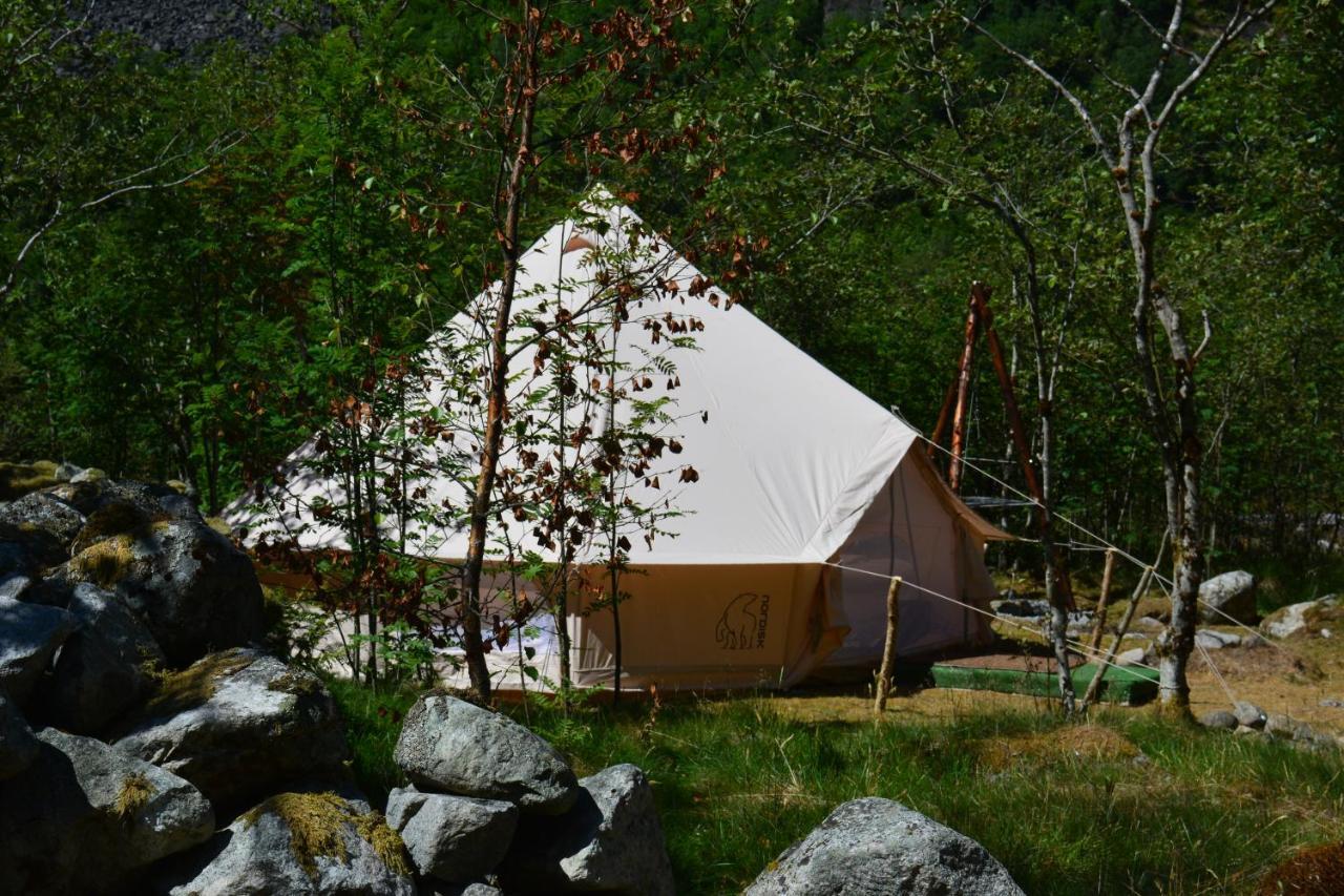 Hardanger Basecamp Hostel Osa Ngoại thất bức ảnh
