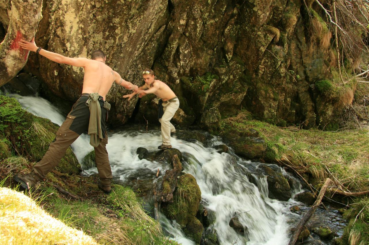 Hardanger Basecamp Hostel Osa Ngoại thất bức ảnh